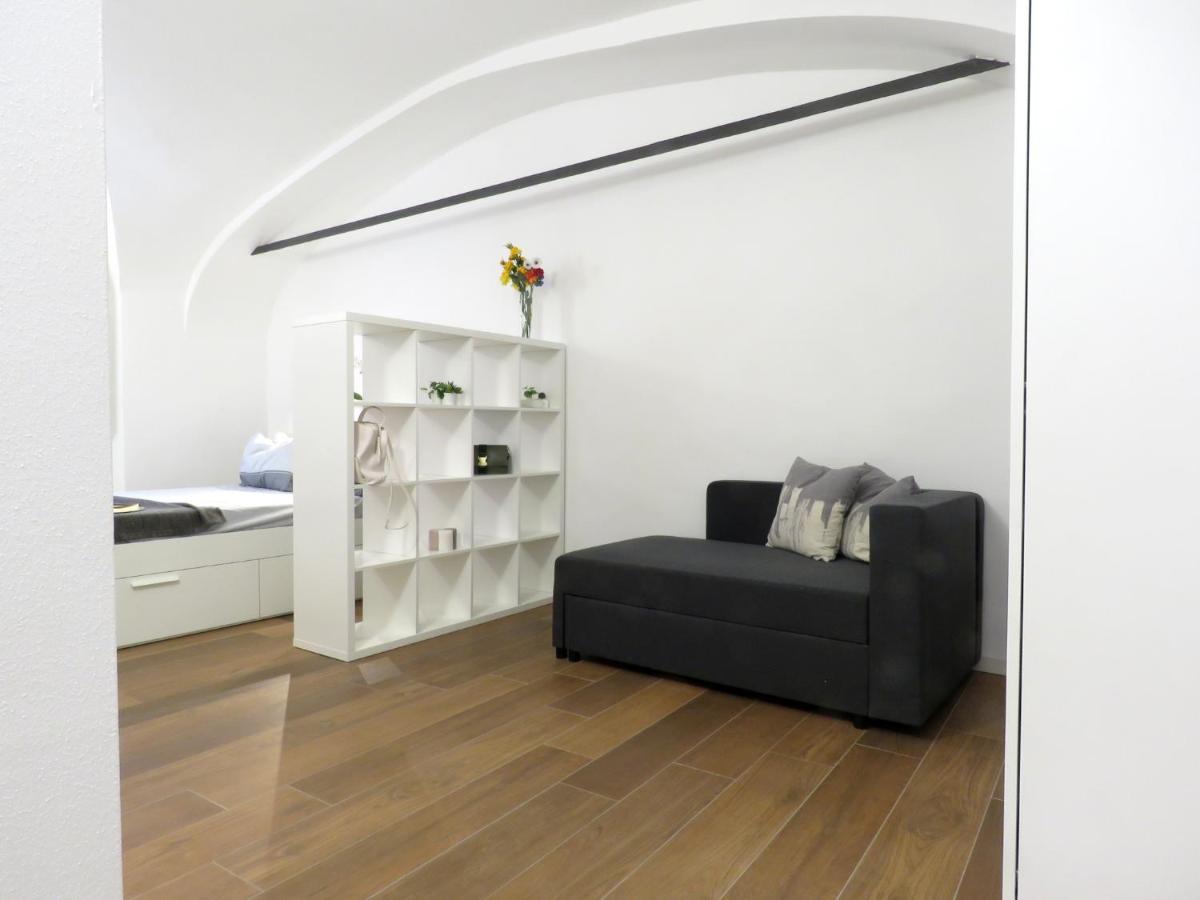 Posterla Apartment Bologna Exteriör bild